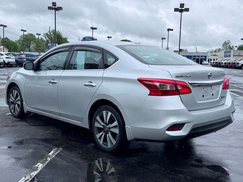 Used 2019 Nissan Sentra SV w/ Special Edition Package FWD image 8