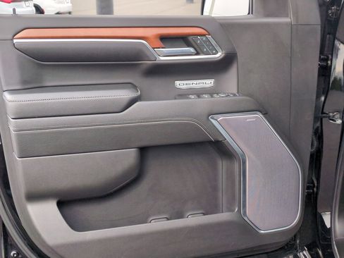 Certified 2022 GMC Sierra 1500 Denali image 22