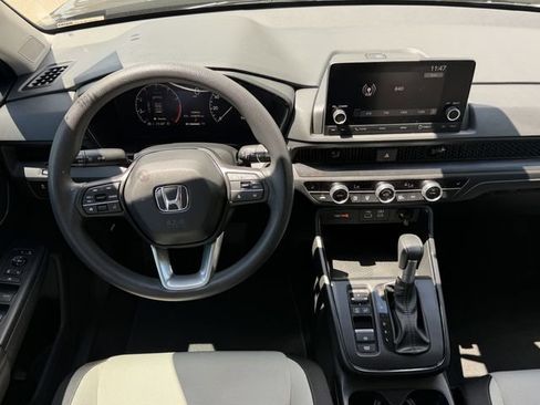 Used 2025 Honda CR-V EX image 10