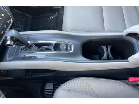 Used 2018 Honda HR-V EX-L image 32