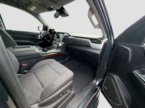 Used 2019 GMC Yukon SLE w/ SLE Value Package image 25