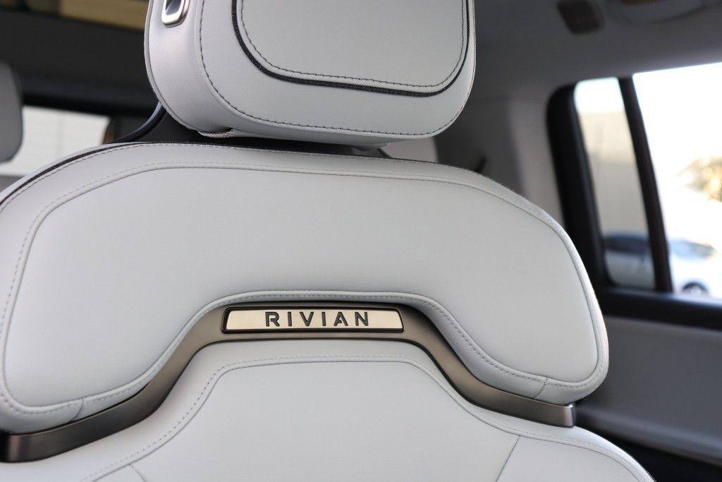 Used 2023 Rivian R1S Adventure Quad AWD/4WD image 64