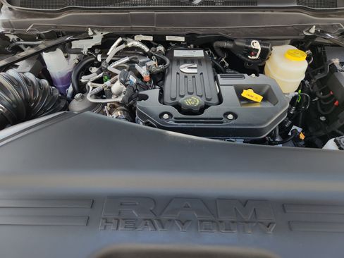 New 2026 RAM 3500 Tradesman AWD/4WD image 23