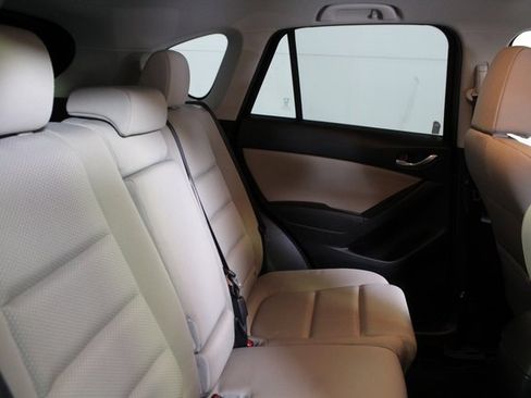 Used 2016 MAZDA CX-5 Touring image 9