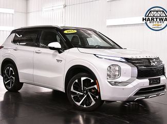 Used 2023 Mitsubishi Outlander SEL AWD/4WD video 1