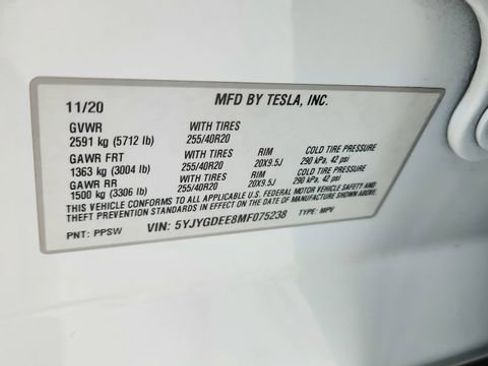 Used 2021 Tesla Model Y Long Range image 61