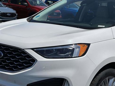 Used 2023 Ford Edge Titanium w/ Equipment Group 301A AWD/4WD image 7