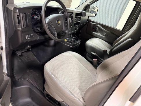 Used 2012 Chevrolet Express 3500 LT w/ LT Preferred Equipment Group image 34