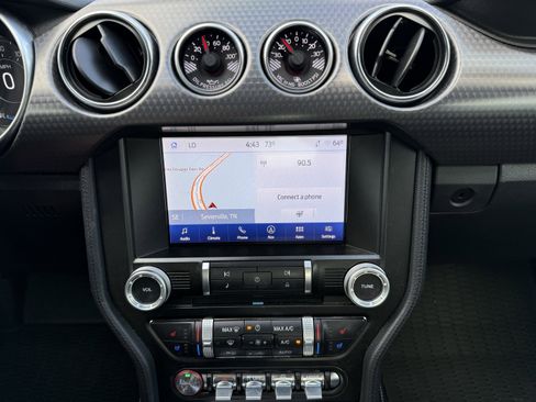 Used 2022 Ford Mustang Premium w/ 2.3L High Performance Package RWD image 27