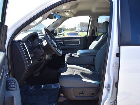 Used 2017 RAM 1500 Outdoorsman AWD/4WD image 11