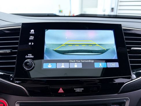 Used 2023 Honda Passport EX-L image 8