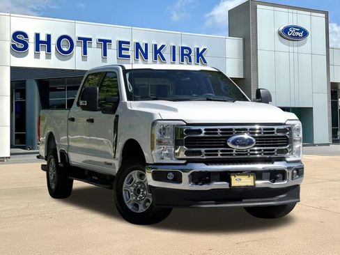 Certified 2025 Ford F250 XLT w/ FX4 Off-Road Package AWD/4WD image 1