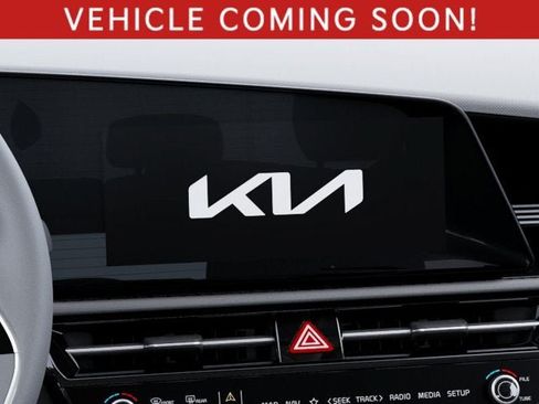 New 2026 Kia Niro EX FWD image 20