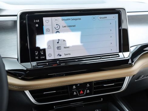 New 2026 Volkswagen Atlas Cross Sport SE image 25