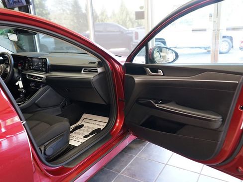 Used 2021 Kia K5 LX FWD image 39