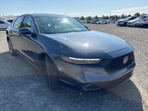 Used 2024 Honda Accord EX image 13