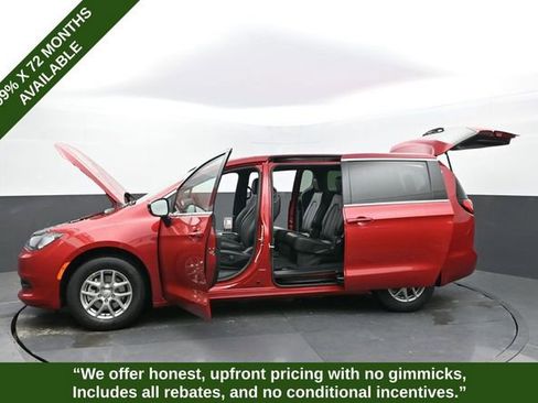 New 2026 Chrysler Voyager LX image 62