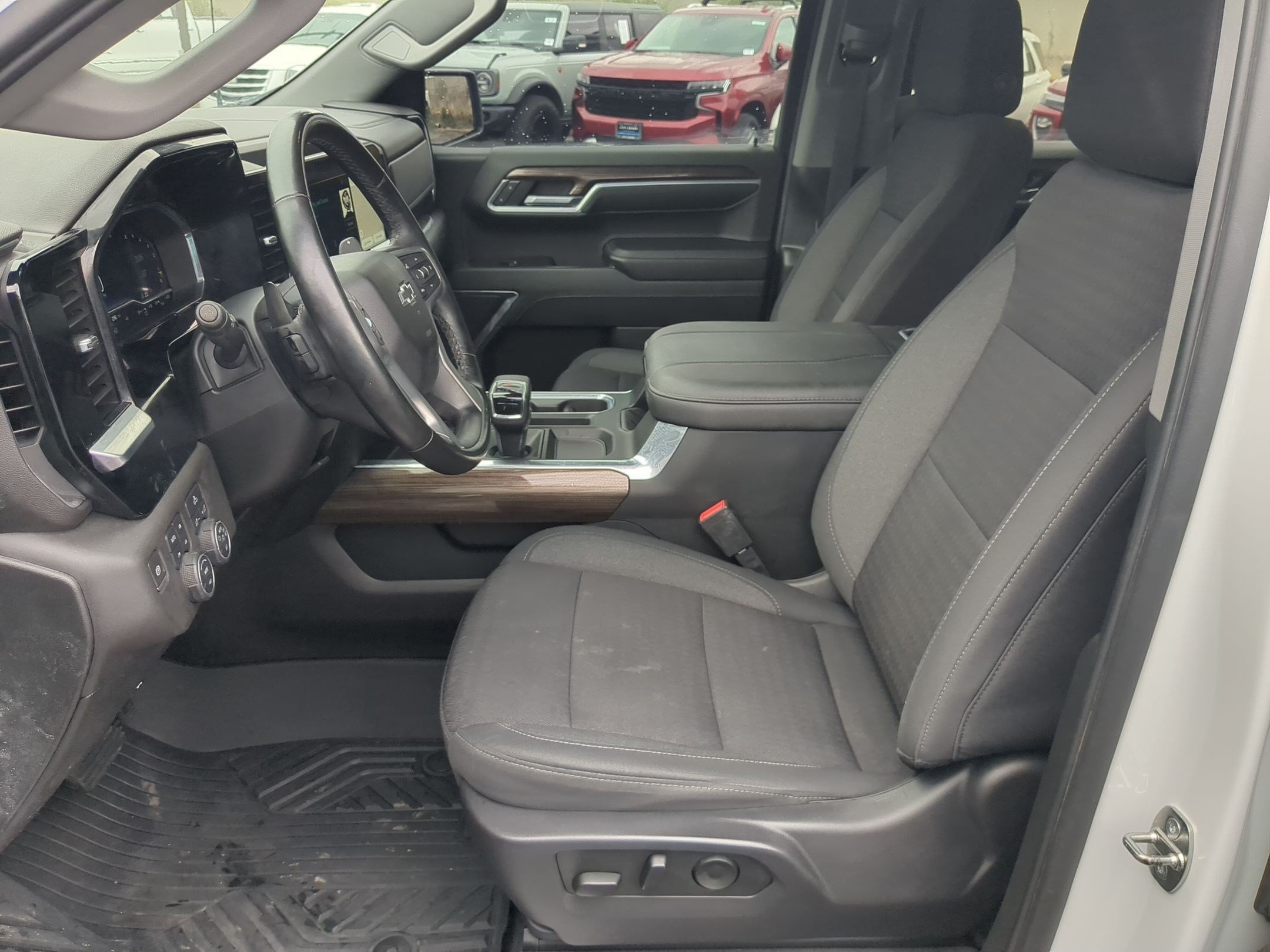 Certified 2023 Chevrolet Silverado 1500 RST AWD/4WD image 14