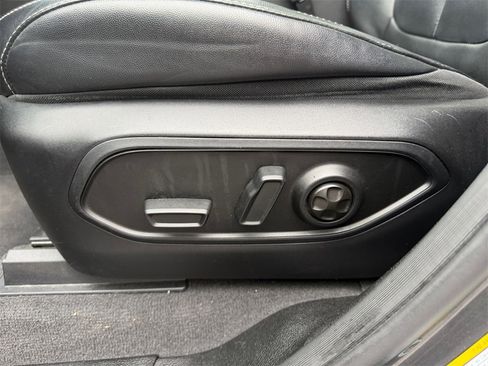 Certified 2022 Jeep Grand Cherokee L Limited image 13