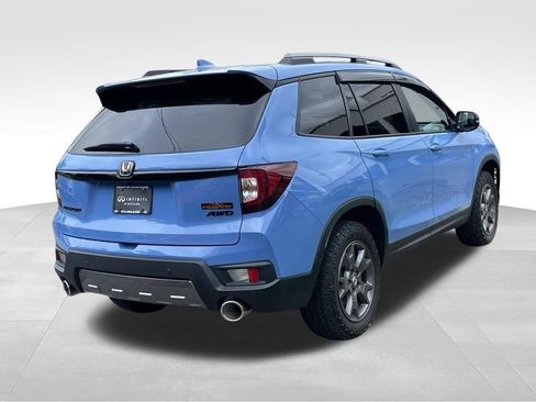 Used 2024 Honda Passport TrailSport image 4