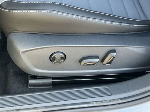 New 2026 Volkswagen Jetta SE image 16