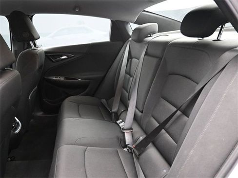 Used 2023 Chevrolet Malibu LT image 19
