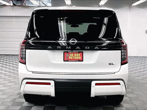 New 2026 Nissan Armada SL w/ Captain's Chari Seat Package AWD/4WD image 5