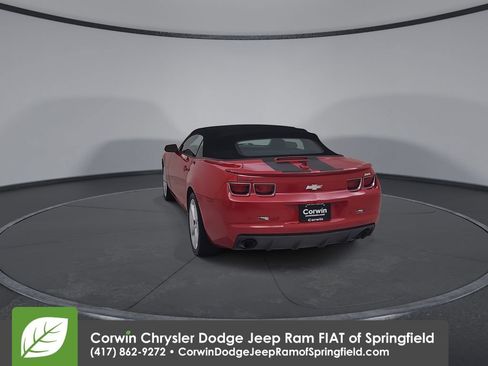 Used 2013 Chevrolet Camaro SS RWD image 12