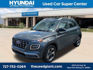 Used 2024 Hyundai Venue Limited FWD video 1