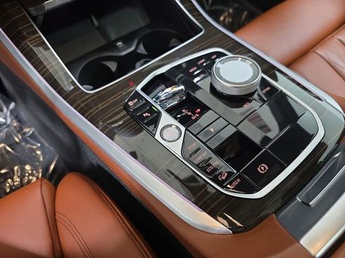 Certified 2024 BMW X5 xDrive40i w/ Executive Package image 22