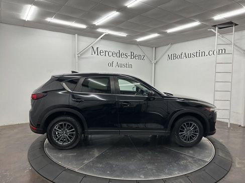 Used 2019 MAZDA CX-5 Touring image 8