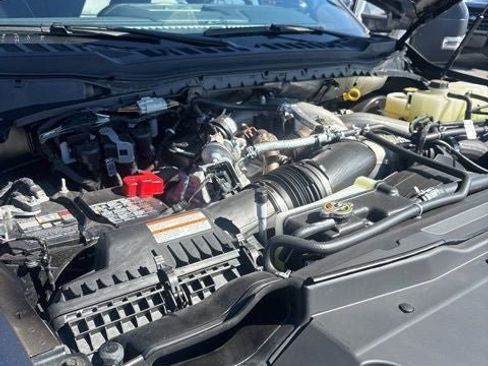 Used 2024 Ford F350 Lariat w/ FX4 Off-Road Package image 40