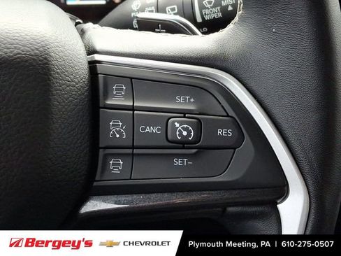 Used 2022 Jeep Grand Cherokee Altitude image 25