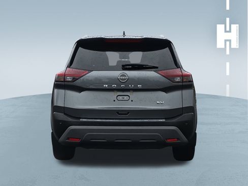 Used 2023 Nissan Rogue SV w/ SV Premium B Package image 4