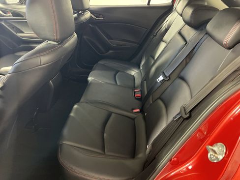 Used 2016 MAZDA MAZDA3 i Grand Touring image 25