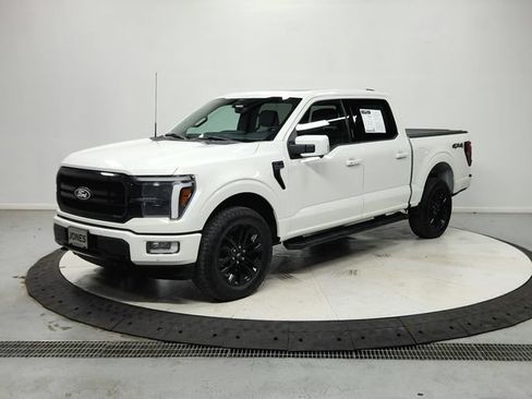 Used 2024 Ford F150 Lariat AWD/4WD image 4