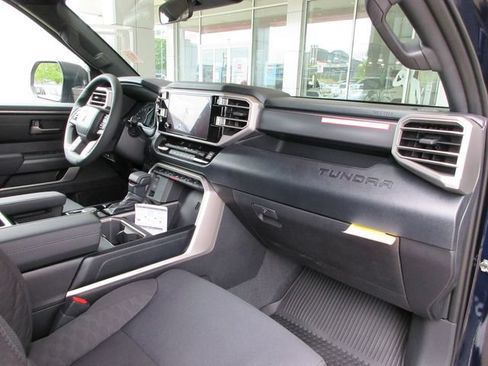 New 2026 Toyota Tundra SR5 AWD/4WD image 25