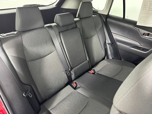 Certified 2022 Toyota RAV4 XLE w/ Convenience Package AWD/4WD image 30