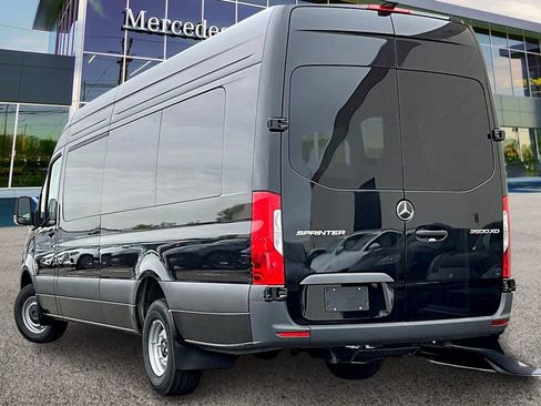 New 2025 Mercedes-Benz Sprinter 3500 image 3