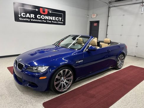 Used 2012 BMW M3 Convertible image 2