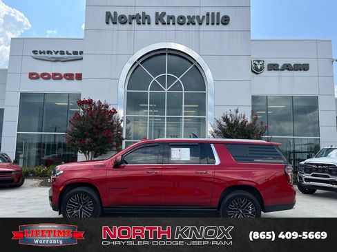 Used 2021 Chevrolet Suburban High Country AWD/4WD image 2