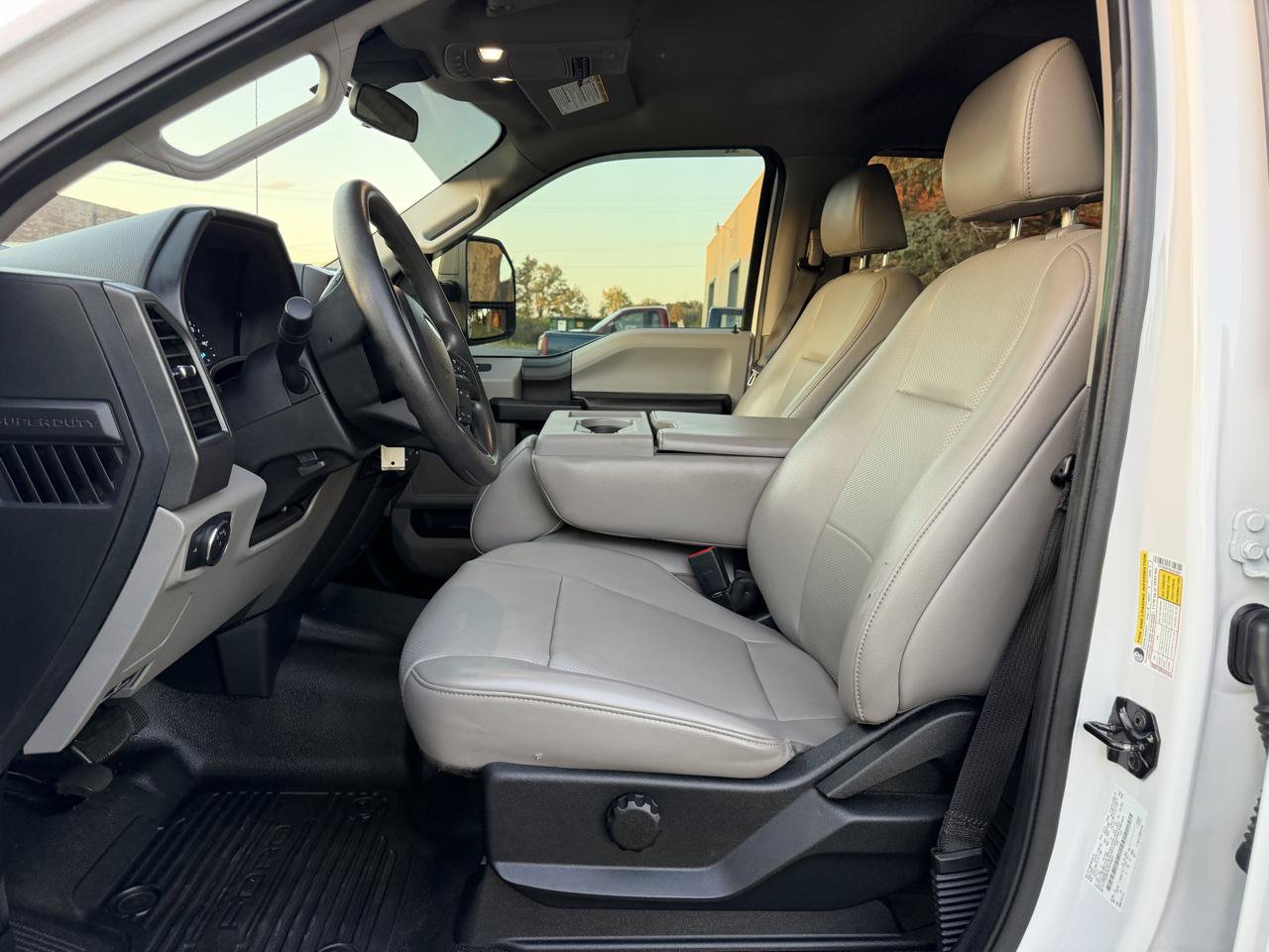 Used 2020 Ford F250 XL w/ Power Equipment Group AWD/4WD image 18