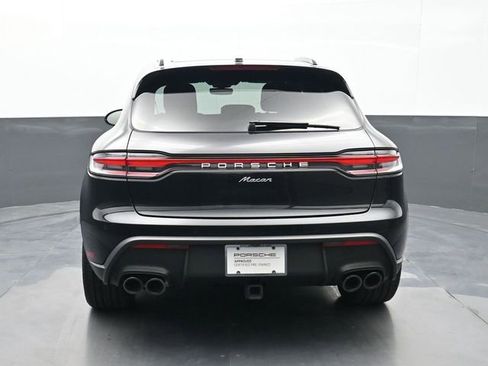 Certified 2025 Porsche Macan AWD/4WD image 22