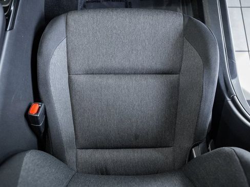 Used 2025 Toyota Camry LE image 30