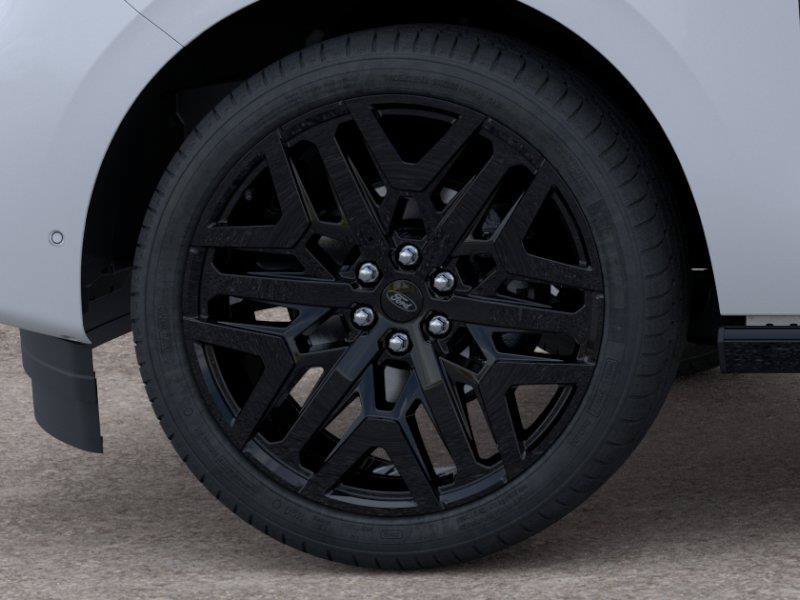 New 2026 Ford Expedition Platinum w/ Stealth Performance Package AWD/4WD image 20