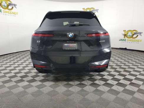 New 2026 BMW iX xDrive60 image 6