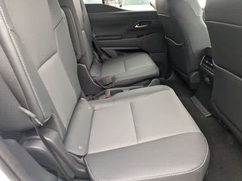 Used 2025 Lexus GX 550 Premium+ w/ Accessory Package (2T) image 22