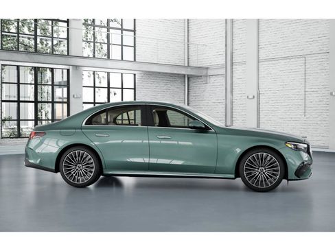 Used 2026 Mercedes-Benz E 350 Sedan image 17