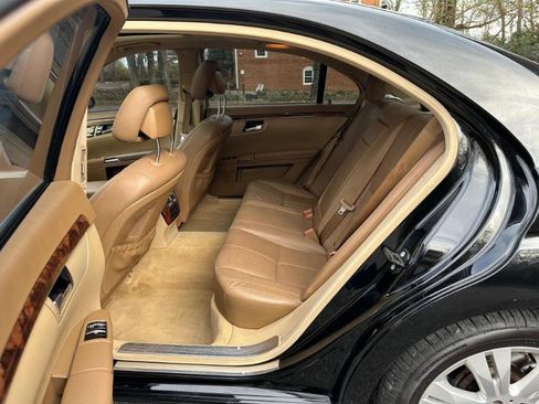 Used 2009 Mercedes-Benz S 550 4MATIC image 18