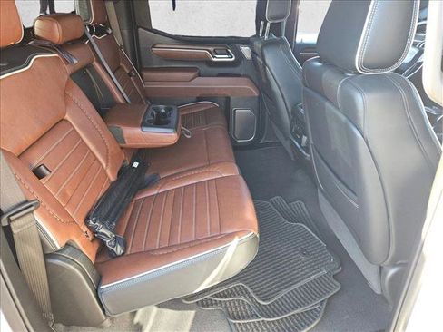 Used 2025 GMC Sierra 1500 Denali Ultimate image 21